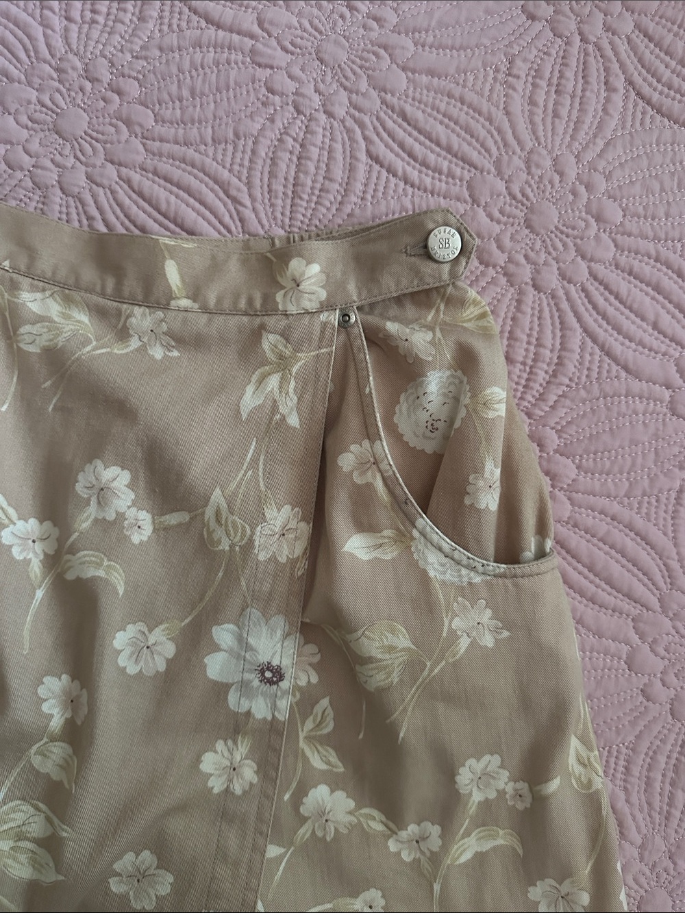 Susan Bristol Beige Floral A-Line Skort, elastic waist, shorts, jorts, vintage - Picture 5 of 11